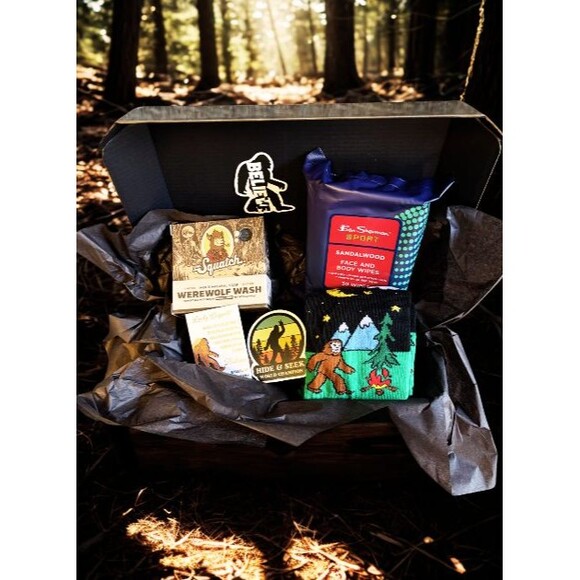Dr Squatch Bigfoot Horror Bundle – Halloween/Holiday Gift Box - Picture 1 of 5